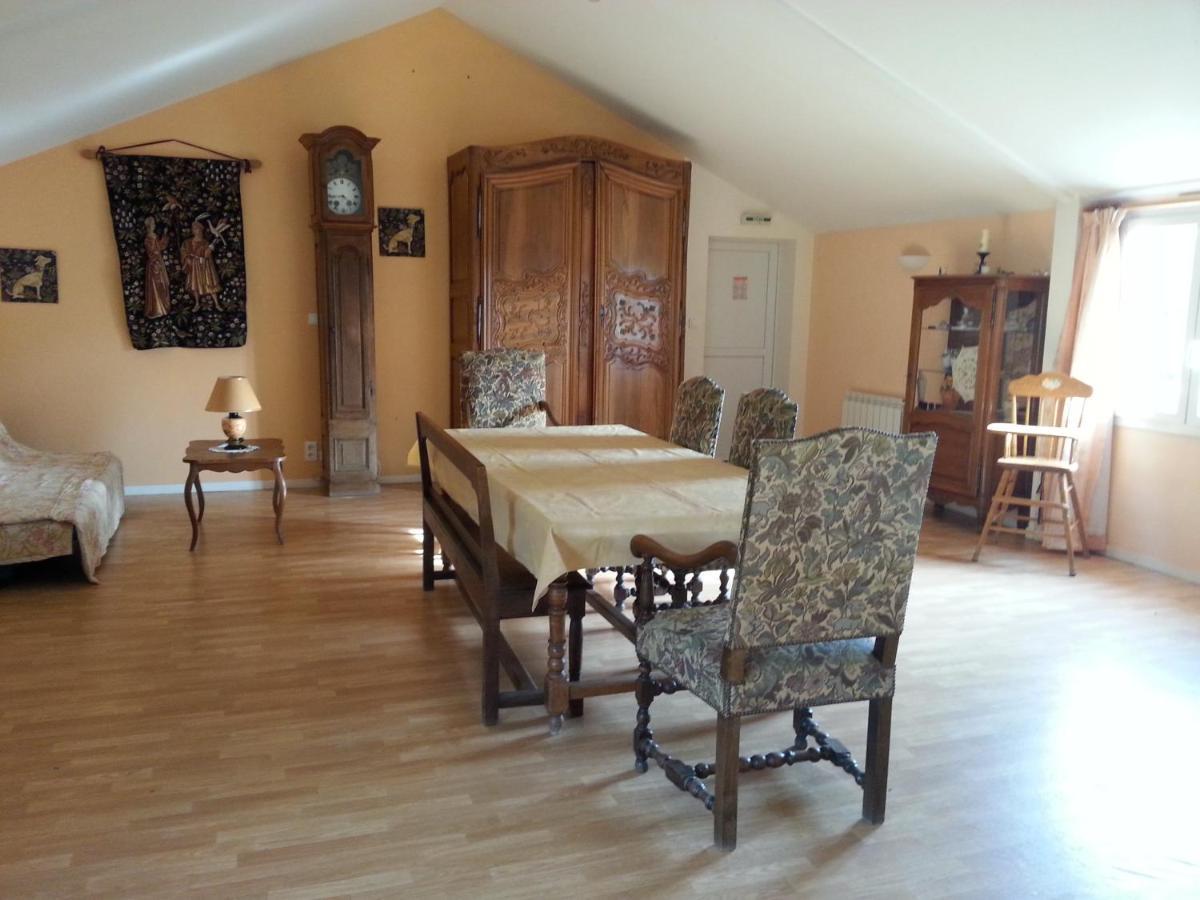 De Couleurs Et D'Eau Fraiche Bed & Breakfast Navarrenx Luaran gambar