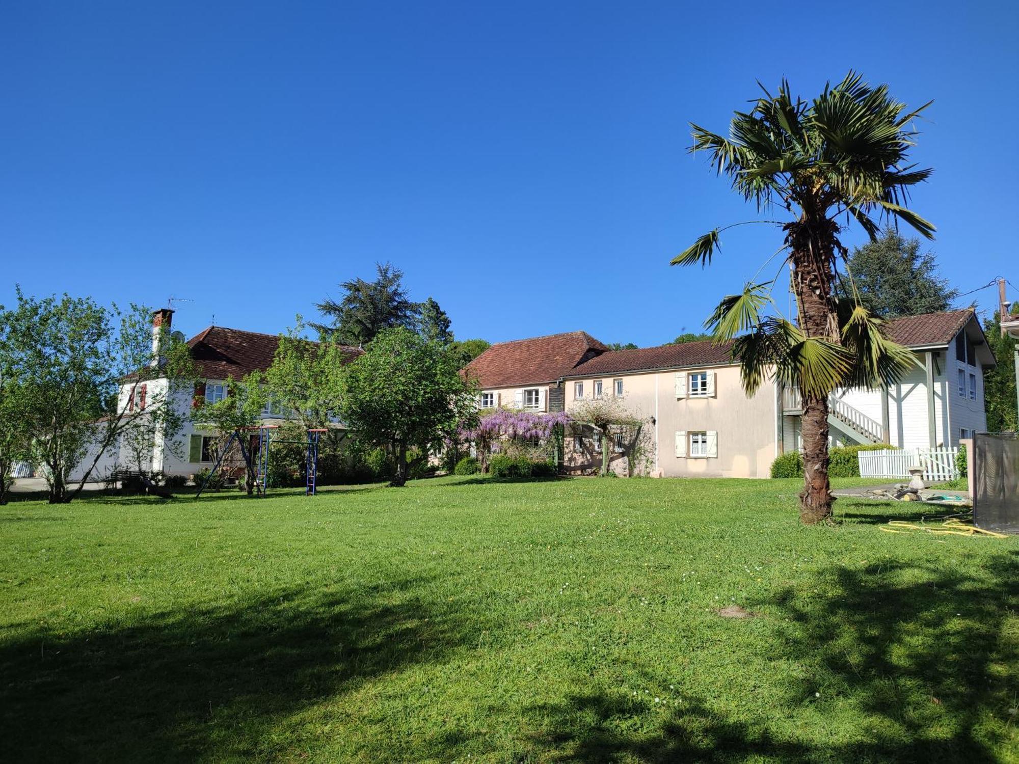 De Couleurs Et D'Eau Fraiche Bed & Breakfast Navarrenx Luaran gambar